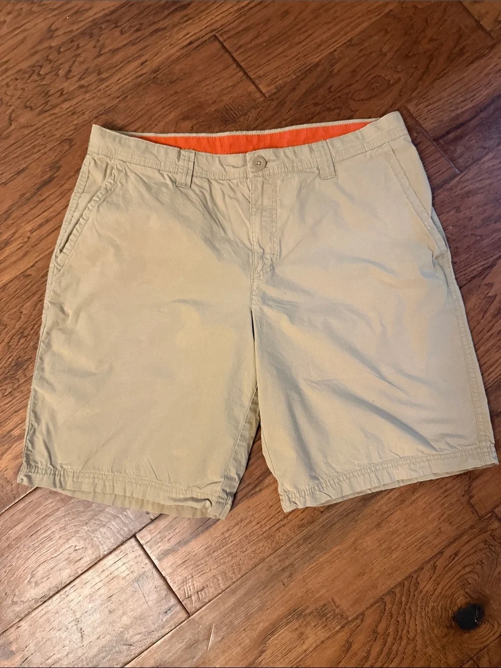 Columbia Men's Khaki Cotton Casual Shorts 34W 10L